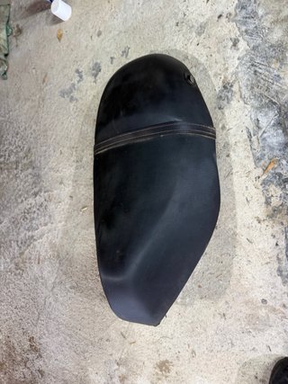 Asiento para Piaggio Zip 49cc