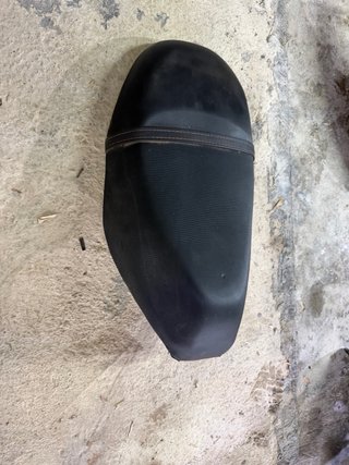 Asiento para Piaggio Zip 49cc