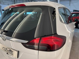Opel Zafira Tourer 2014