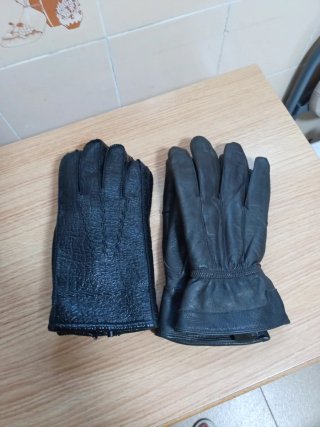 Dos pares Guantes de Piel para Hombre