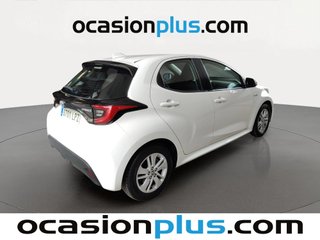 Toyota Yaris 120H Business Plus 85 kW (116 CV)