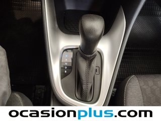 Toyota Yaris 120H Business Plus 85 kW (116 CV)