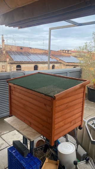 Caseta para Perro de Madera.