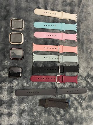 Apple Watch Series 5 44mm GPS + Cellular