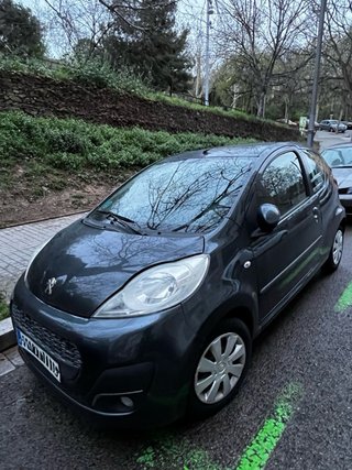 Peugeot 107 2012