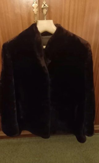 Chaquetón de muton marrón