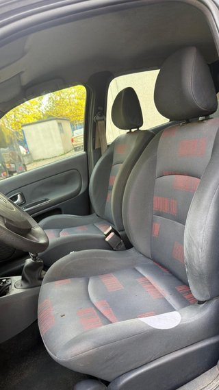 Renault Clio 1.5 diesel 2005 unico dueño