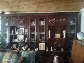 Mueble de Salón Clásico de Madera