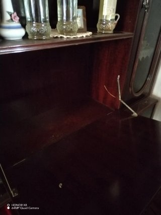 Mueble de Salón Clásico de Madera
