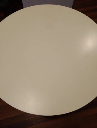 Mesa redonda blanca patas de madera