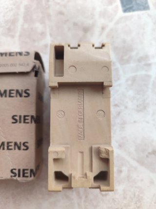 Interruptor Diferencial Siemens 5SZ3 221-5B