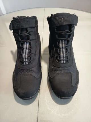 Zapatillas Moto Course Shorty V4 Talla 40.
