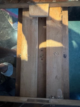 Mesa madera clásica caoba extensible pie tallado