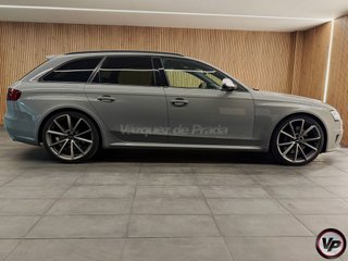 Audi RS4 Avant 4.2 FSI quattro 331 kW (450 CV)