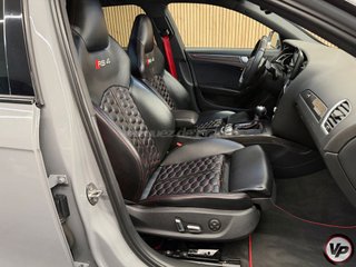 Audi RS4 Avant 4.2 FSI quattro 331 kW (450 CV)