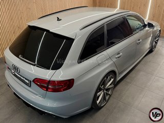 Audi RS4 Avant 4.2 FSI quattro 331 kW (450 CV)