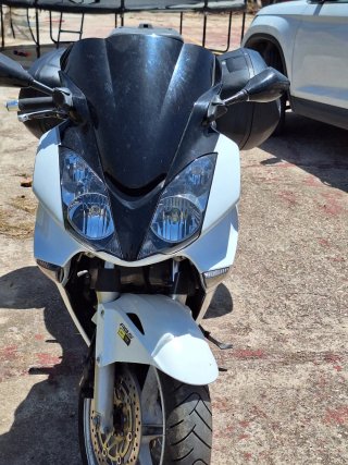 Honda VFR 800 VTEC Sportbike