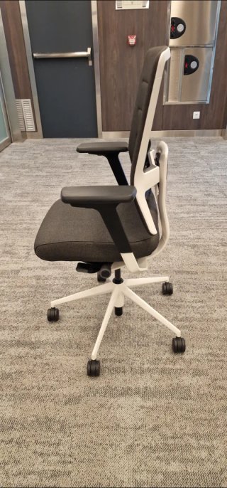 Silla de oficina ergonómica Actiu Tnk Flex