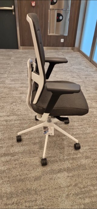 Silla de oficina ergonómica Actiu Tnk Flex