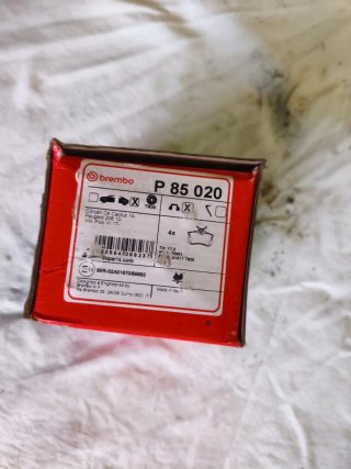 Pastillas de freno Brembo P 85 020