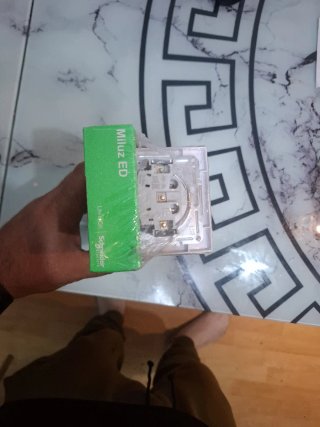 Pack 5 Bases de Enchufe Schuko Miluz ED