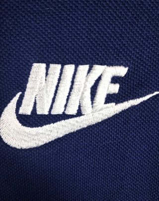 Polo Nike azul marino talla M