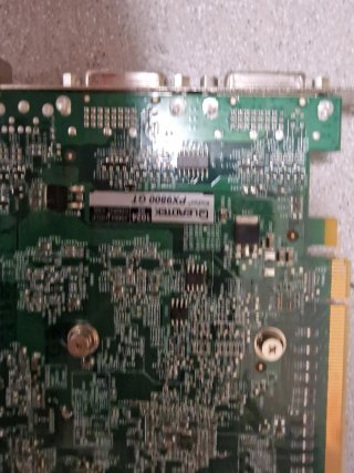 Tarjeta Gráfica Leadtek PX 9800 GT
