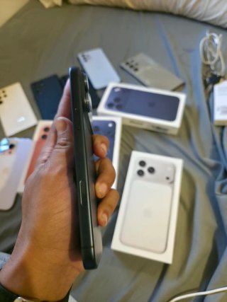 iPhone 17 Pro Max Azul Marino