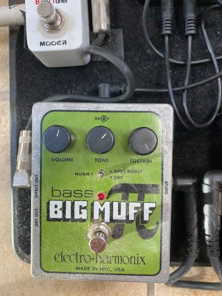 Pedal Fuzz Electro-Harmonix Bass Big Muff