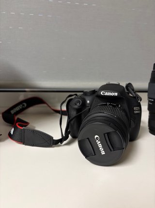 Cámara Canon 1200D Negra + Accesorios