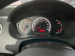 Suzuki Swift 2007 1.3 GL 5 puertas 175000 km