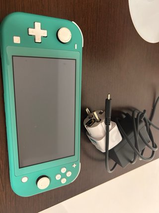 Nintendo Switch Lite Turquesa + Super Mario Wonder
