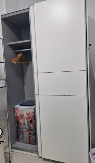 Armario Blanco de Dos Puertas