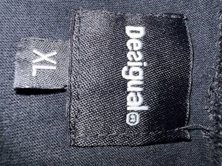 Falda Negra con Estampado
