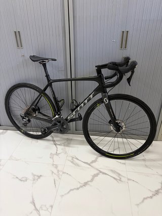 Bicicleta carretera carbono Scott