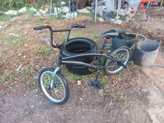 Bicicleta BMX Negra Tlf 677759763