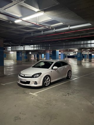 Opel Astra 2010