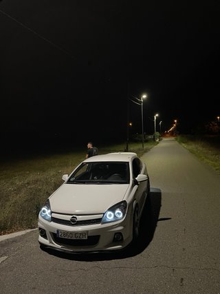 Opel Astra 2010