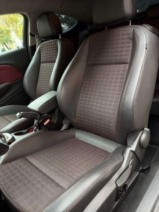 Opel Astra 2012