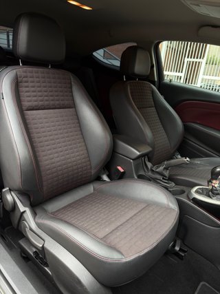 Opel Astra 2012