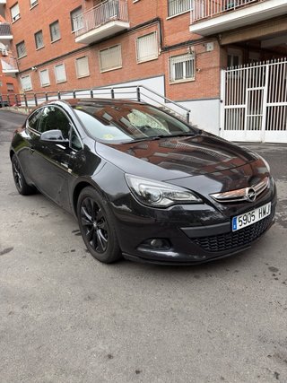 Opel Astra 2012
