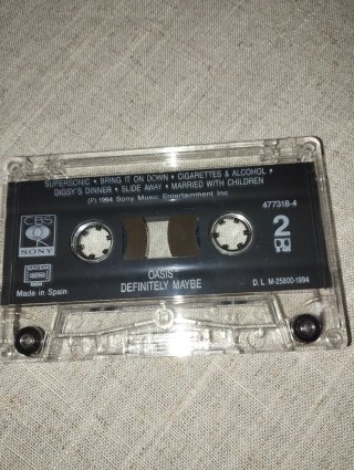 Casete Oasis - Definitely Maybe