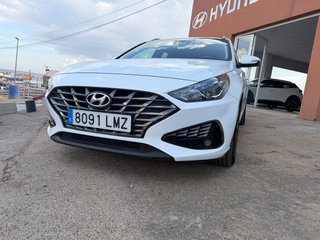 Hyundai i30 2021
