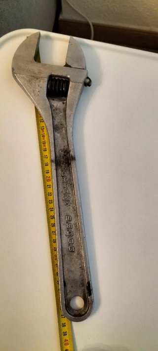 Llave inglesa ajustable de acero 113/15"