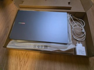 Samsung Galaxy Book4 NP754XGK-KG2ES Gris