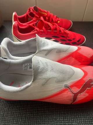 2 Pares de Botas de Fútbol