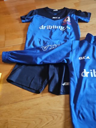 Conjunto de fútbol BKA Dribling