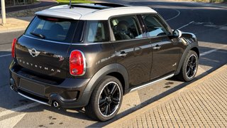 MINI Countryman 2015