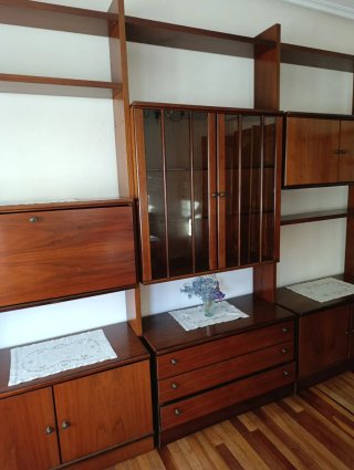 Mueble de Salón Modular de Madera
