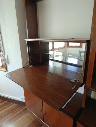 Mueble de Salón Modular de Madera